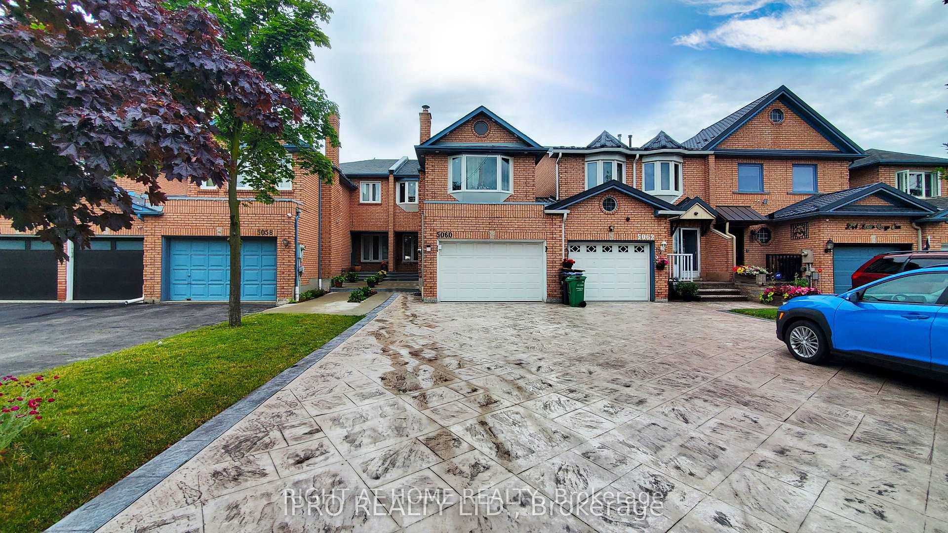 Now available for lease is this beautifully upgraded, freshly painted huge freehold townhome in a highly desirable Mississauga neighborhood.