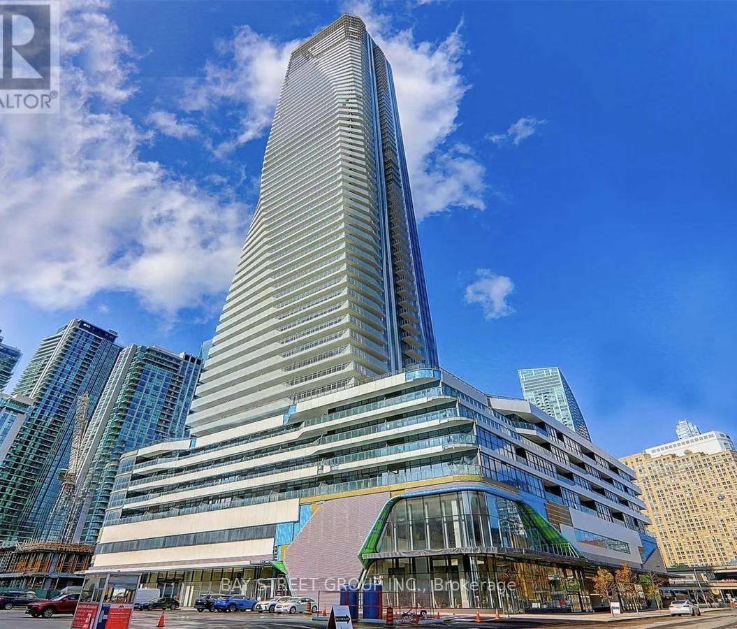 The Prestige At Pinnacle One Yonge, High Floor, 1 1 Bdrm, Open Concept With 9 Ft Ceiling.