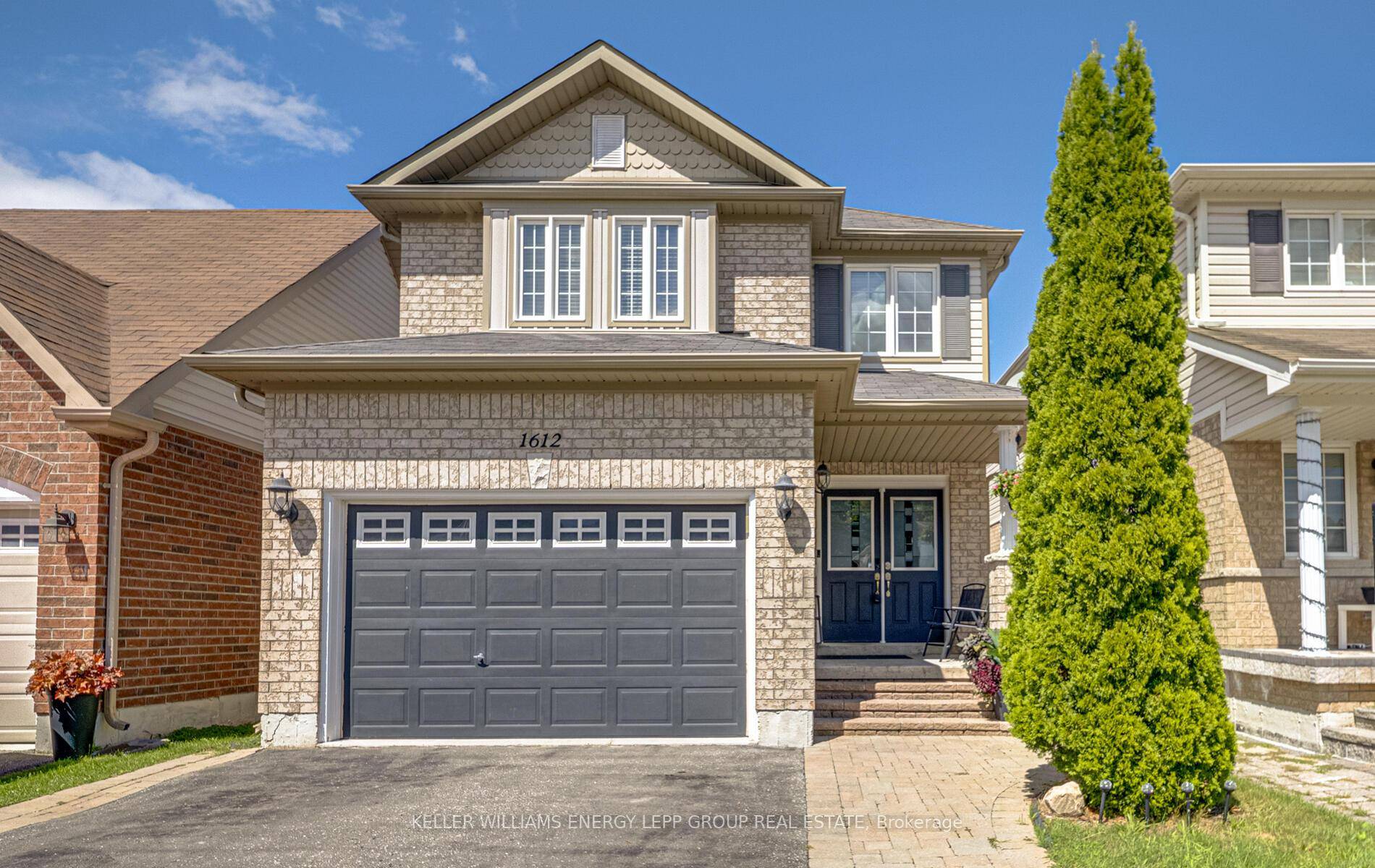 This next level 3 bedroom, 4 bath gem in Oshawa's highly sought after Samac neighbourhood features a bright open concept living room with large windows, hardwood floors, and a cozy ...