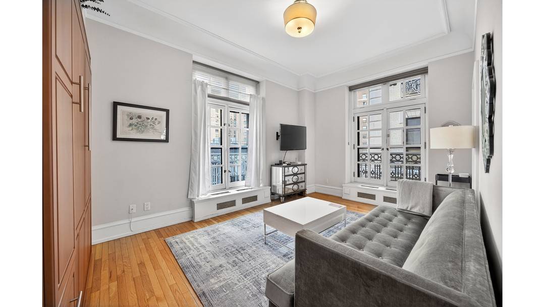 ALL OPEN HOUSES BY APPOINTMENT ONLY VIEW VIDEO FOR MORE INFORMATION This spacious and beautifully renovated studio has a built in murphy bed, huge windows, an enormous custom closet, and ...