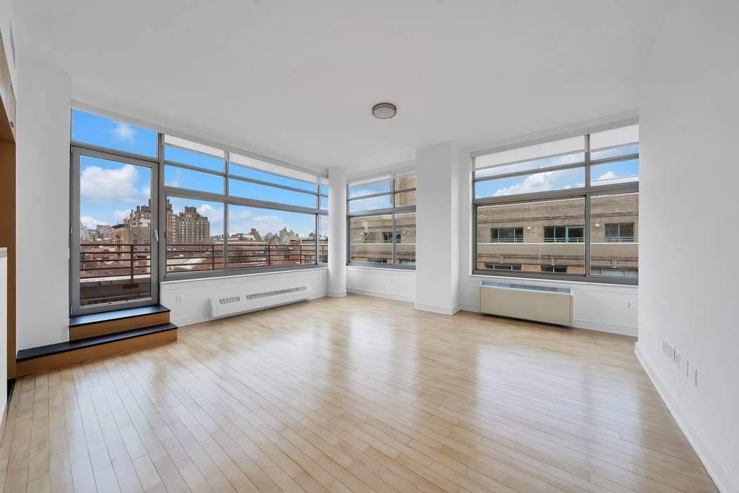 RARELY AVAILABLE WEST VILLAGE CONDOMINIUM 3 BEDROOM 3 BATH DINING ROOM TERRACE 99 JANE STREET.