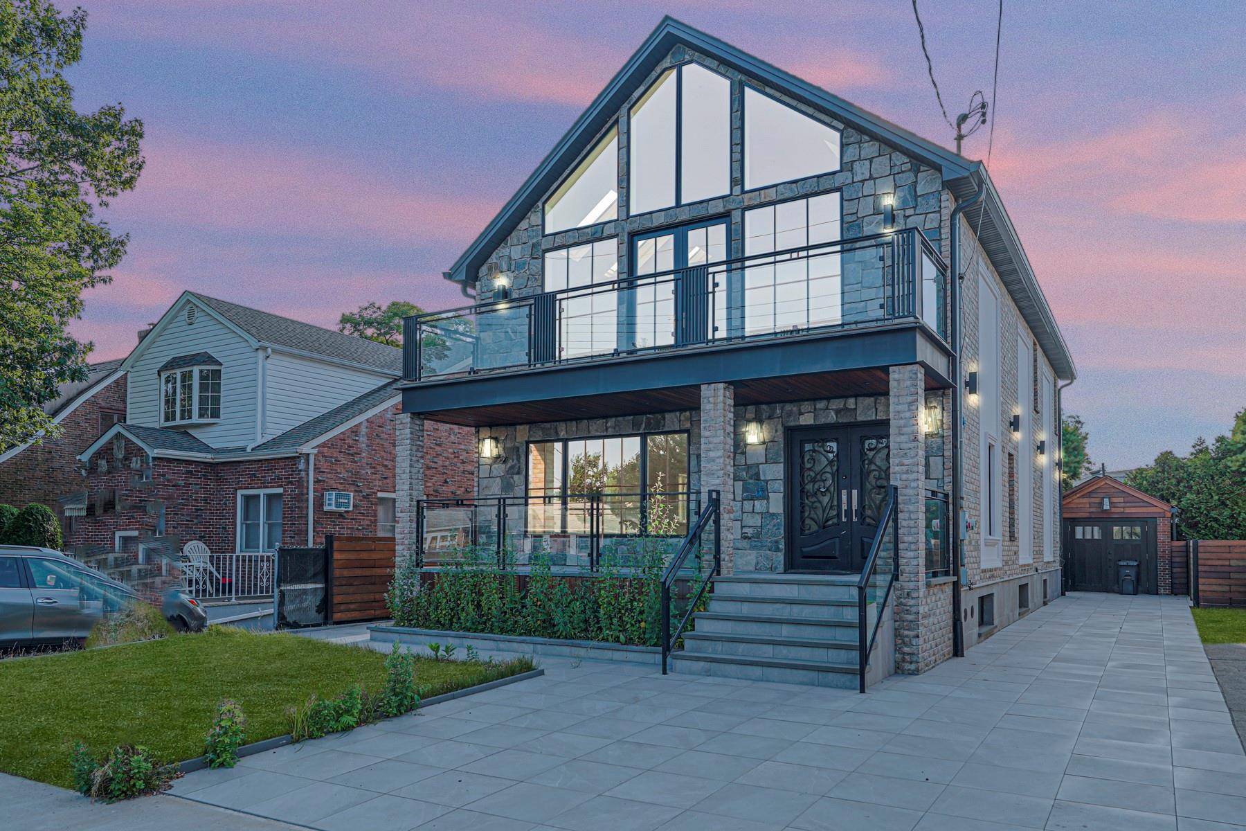 Discover Modern Elegance in This Stunning Custom Built Home !