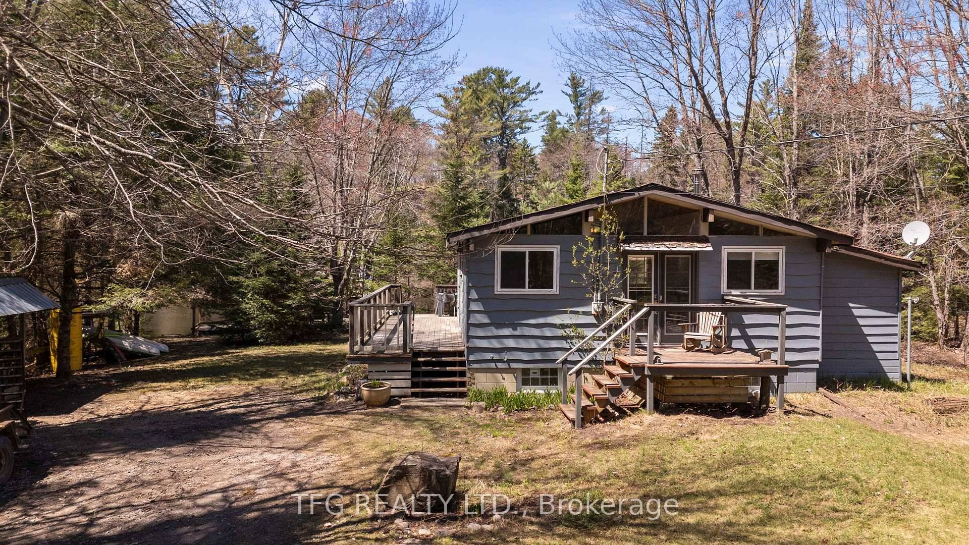 This beautifully updated 2 bedroom, 1 bathroom cottage is the perfect escape for small families, retirees, investors, or first time buyers looking for a peaceful waterfront getaway with modern touches.