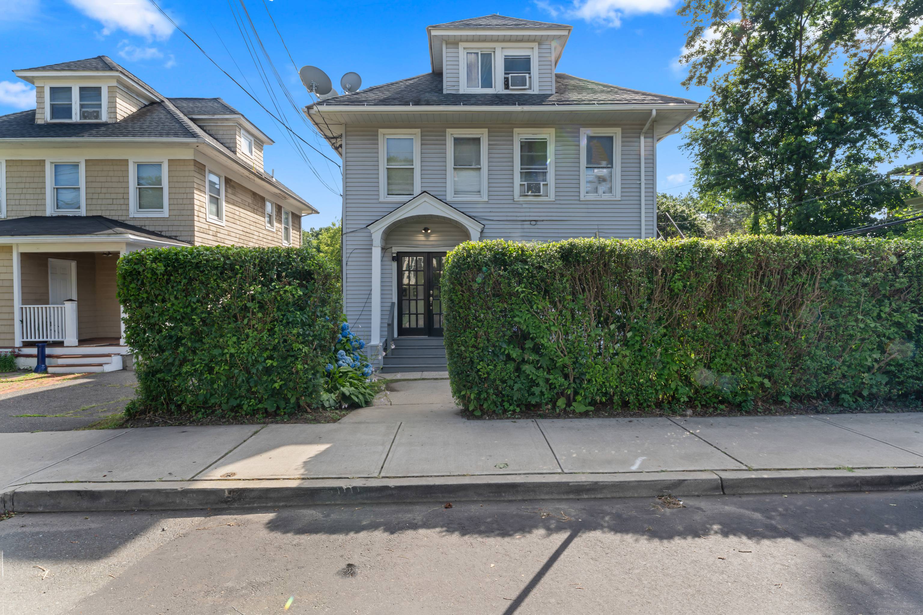 Opportunity Knocks in the Heart of Norwalk !