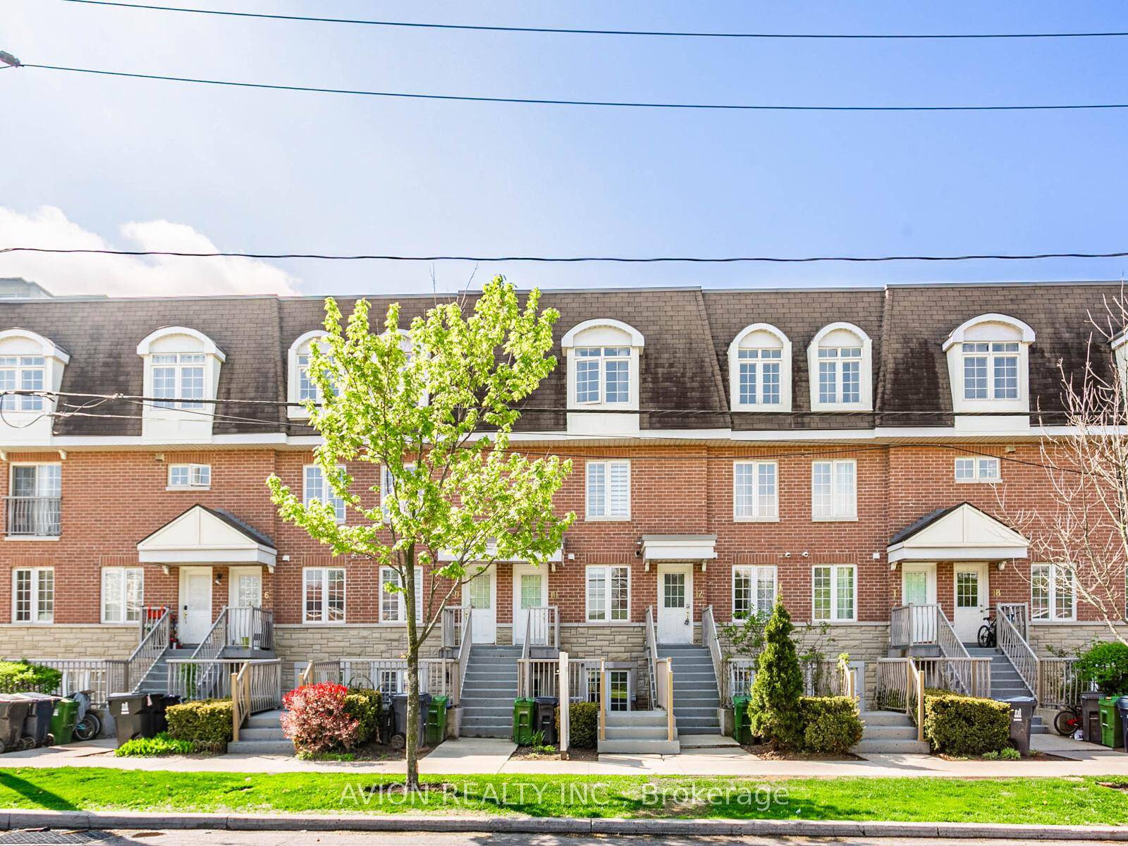 Welcome to 11 45 Cedarcroft Blvd a thoughtfully updated 3 bedroom townhome tucked into a quiet, family friendly North York community.