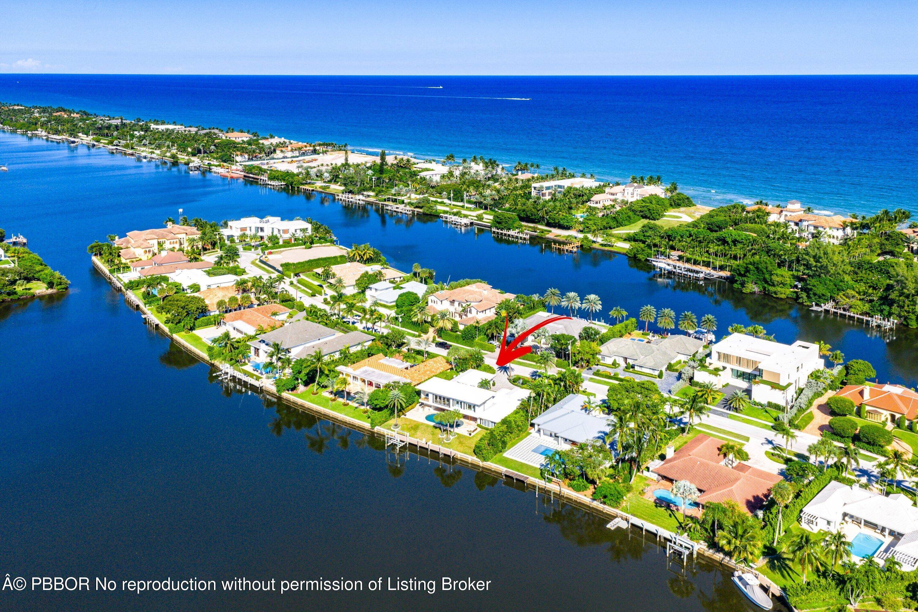 Exquisite Waterfront Estate in Exclusive Manalapan The Next Palm Beach South Welcome to this spectacular waterfront residence in the heart of Manalapan, Florida an exclusive enclave often described as the ...