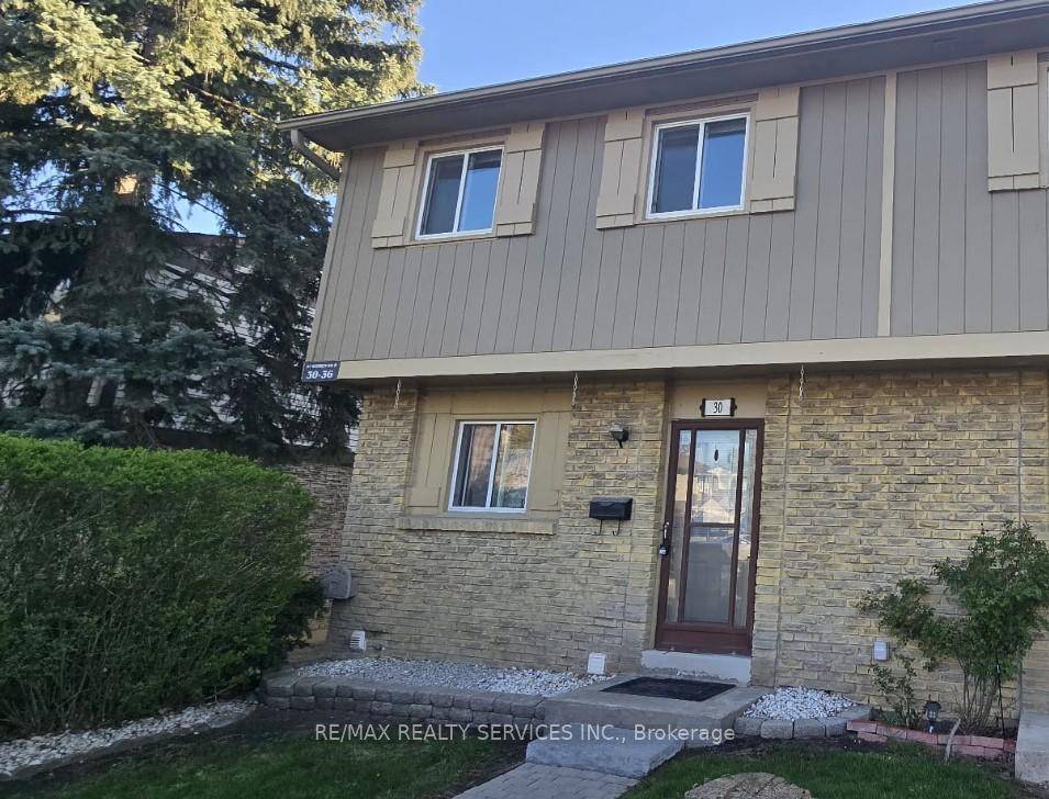 Paint your own Canvas Welcome to 57 Hansen Road North 30, Brampton an exceptional End Unit Townhouse that feels just like a semi detached home.