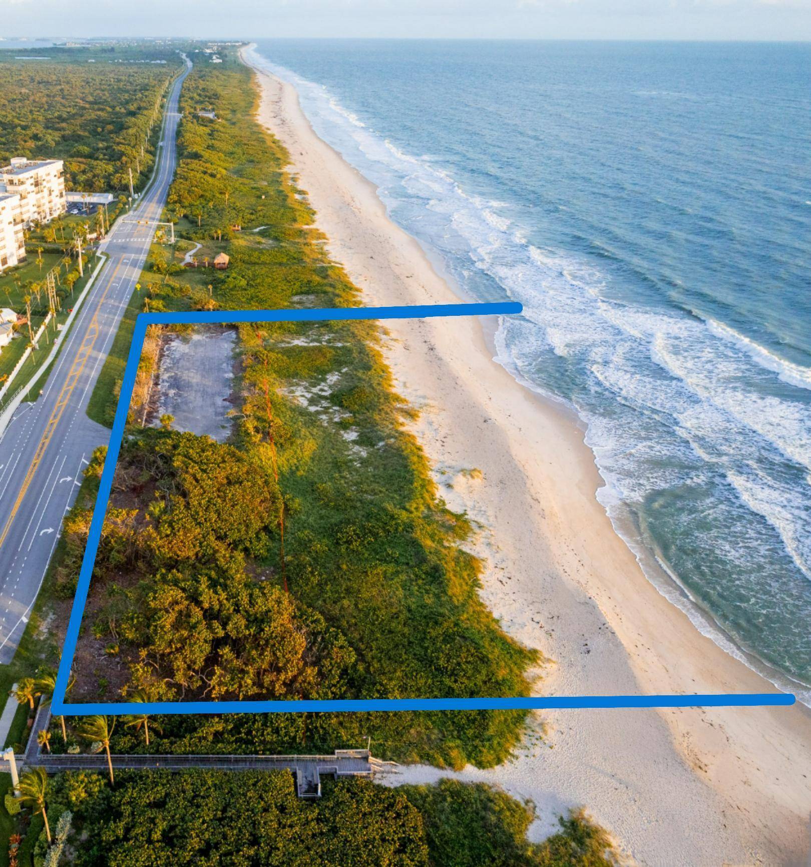 One of 5 direct oceanfront lots available for sale, this 129' wide lot presents an incredible opportunity to capitalize on panoramic views of the coastline, sea, endless open sky.