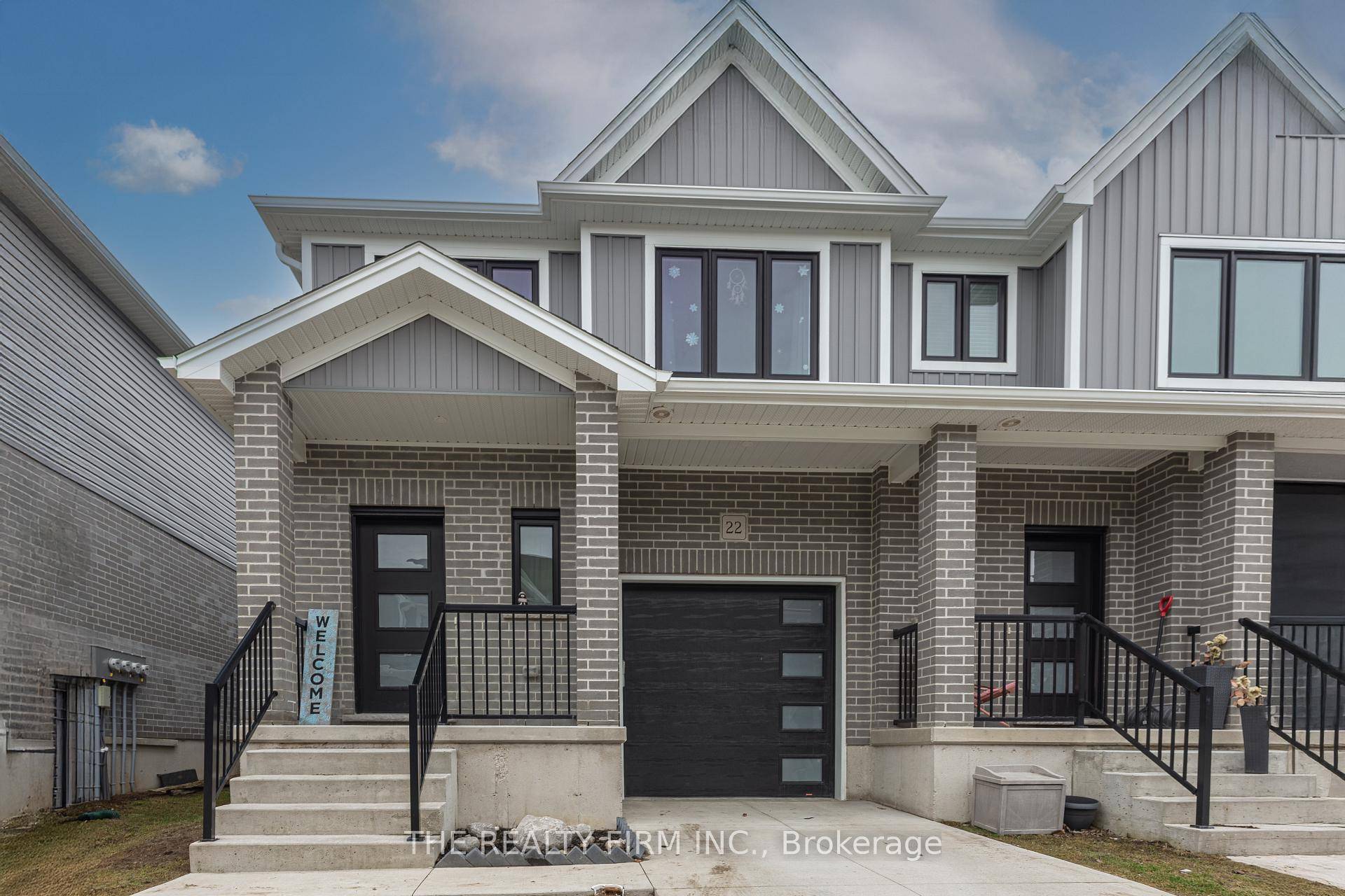 This modern 4 year young Freehold Condo townhome in Lucan offers the perfect blend of homeownership freedom and low maintenance living with low condo fees and minimal restrictions.
