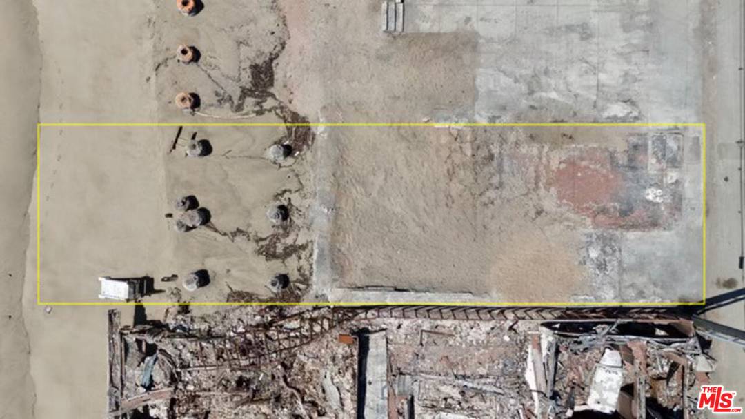 21540   Pacific Coast Hwy Malibu La