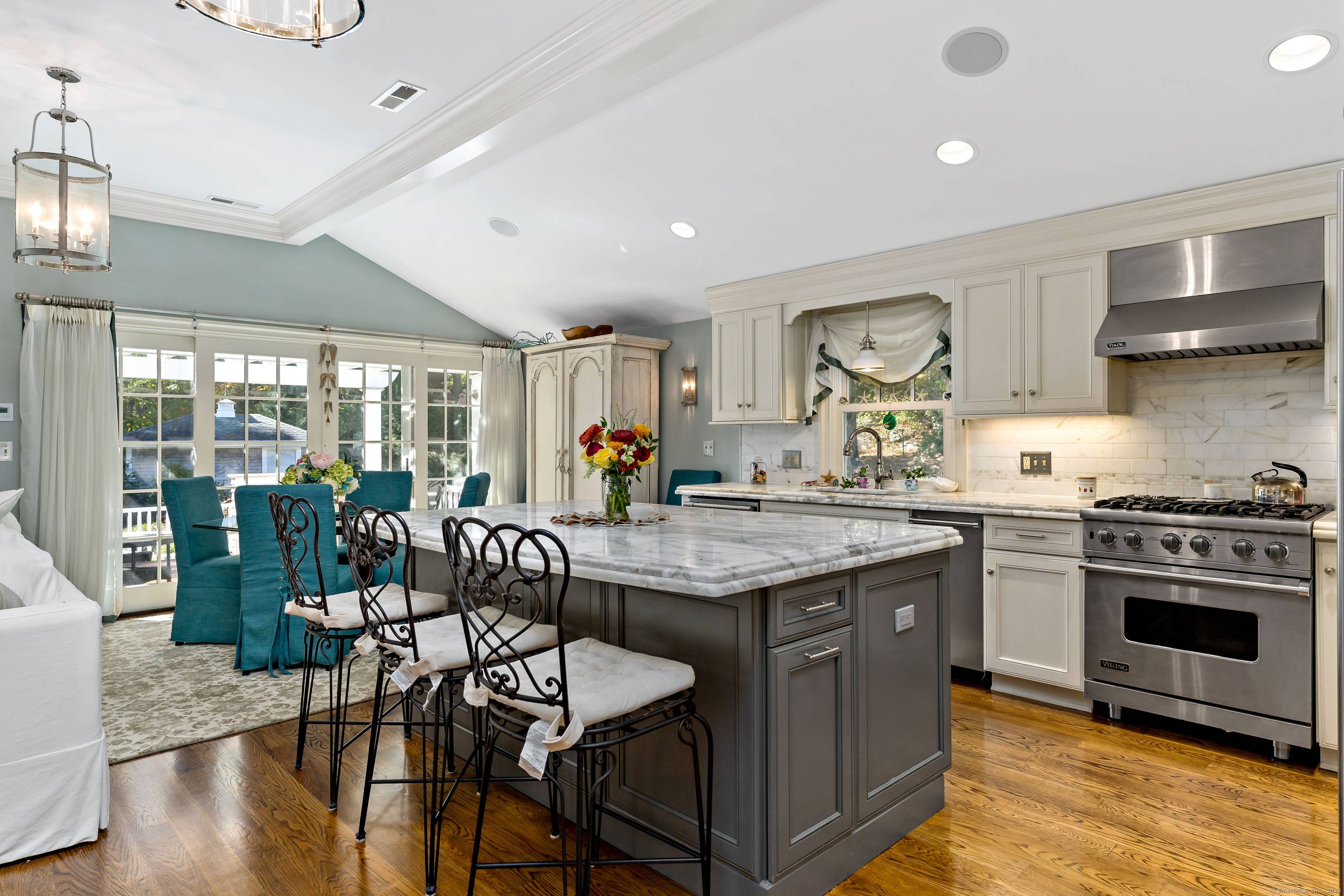 Welcome to a stunning contemporary home that has been meticulously redesigned to embrace the ultimate indoor outdoor lifestyle.