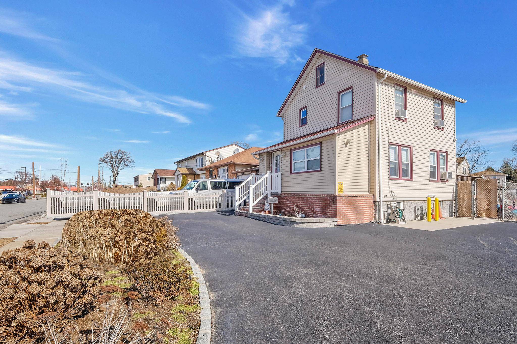 Welcome to 1243 Peapond Road !