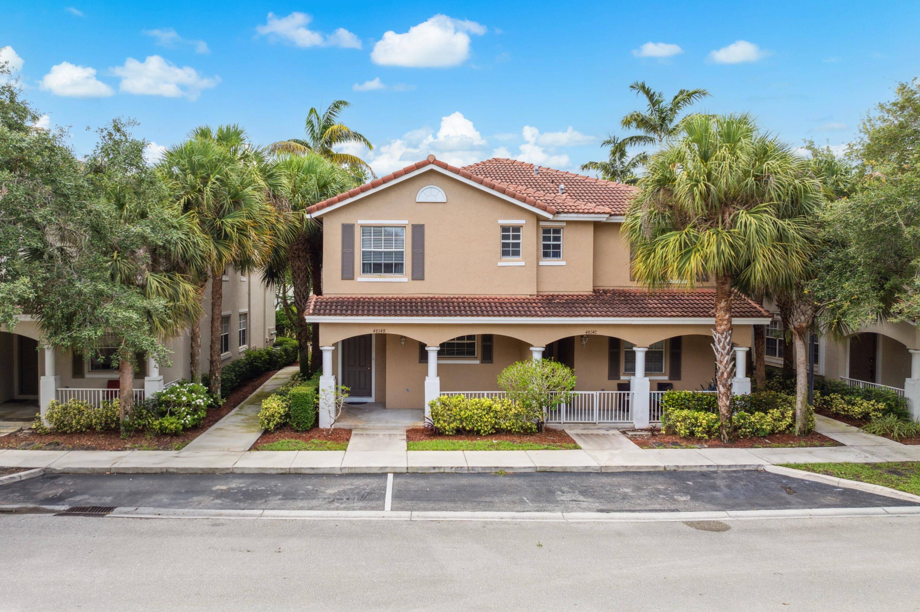 Enjoy tree lined streets leading to this charming townhome in picturesque Bexley Park.