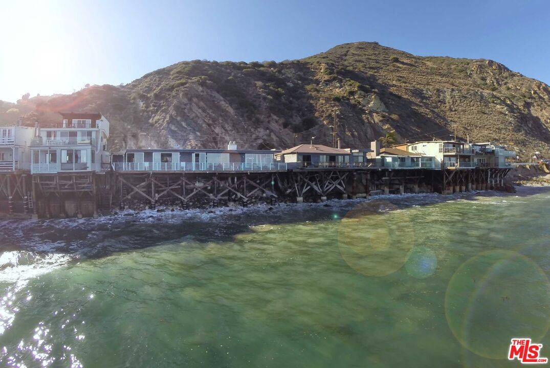 99999 Pacific Coast Hwy Malibu LA