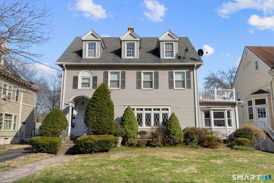 Welcome to a rare and meticulously maintained legal four family residence in the heart of New Haven's most prestigious neighborhood.