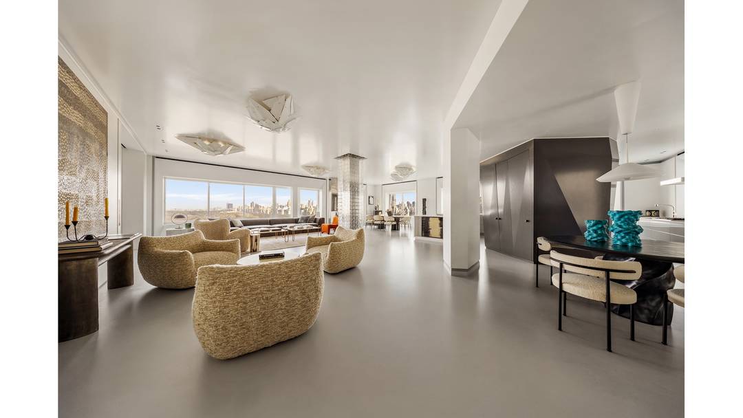 A MODERN AND PALATIAL HOME ABOVE CENTRAL PARK WITH 50' OF DIRECT PARK FRONTAGE.