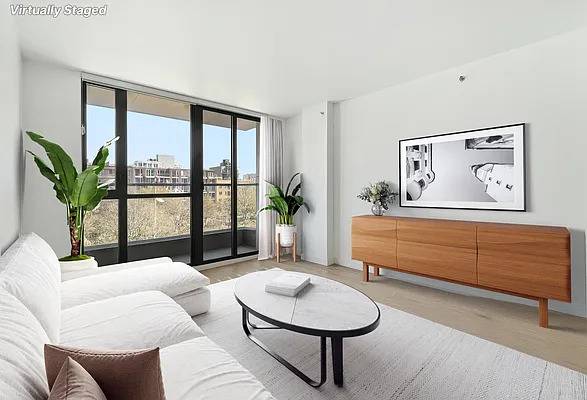 Spacious One Bedroom with Park Views in Prime LIC !