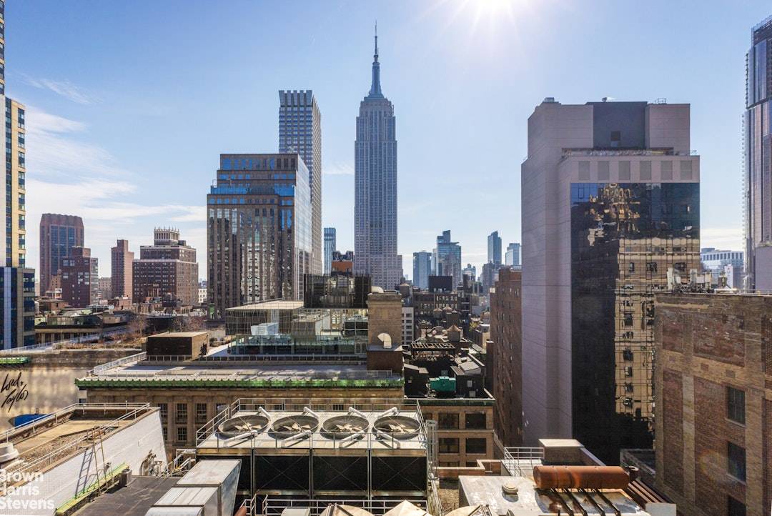 Residence 21D at The Bryant offers a rare opportunity to own a high floor, corner one bedroom with sweeping skyline views and a direct, unobstructed view of the Empire State ...