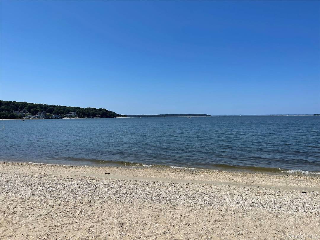 Waterfront Sandy Beach Lot Overlooking Centerport Harbor amp ; Northport Bay !