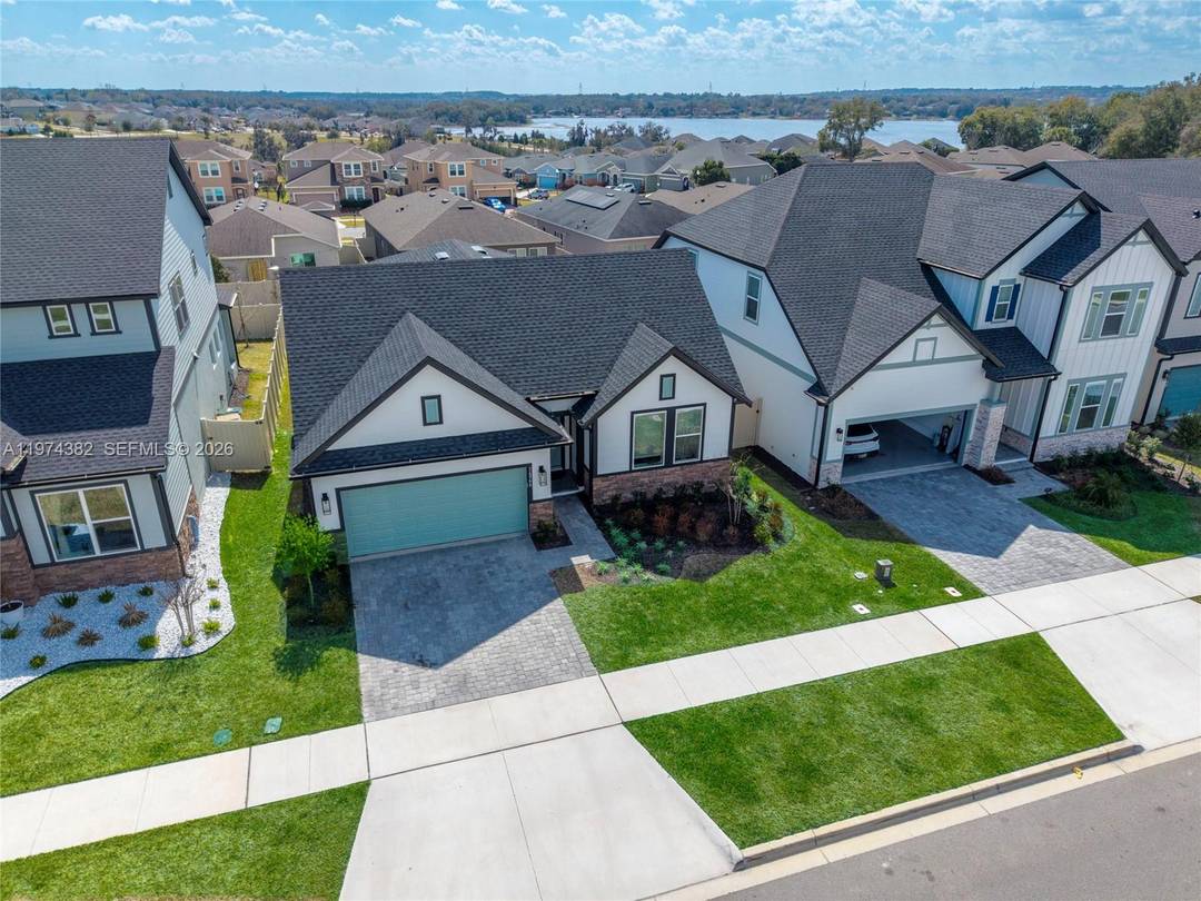 Welcome to this beautifully upgraded, nearly new home built in 2025 located in Clermont, Central Florida s fastest growing area !