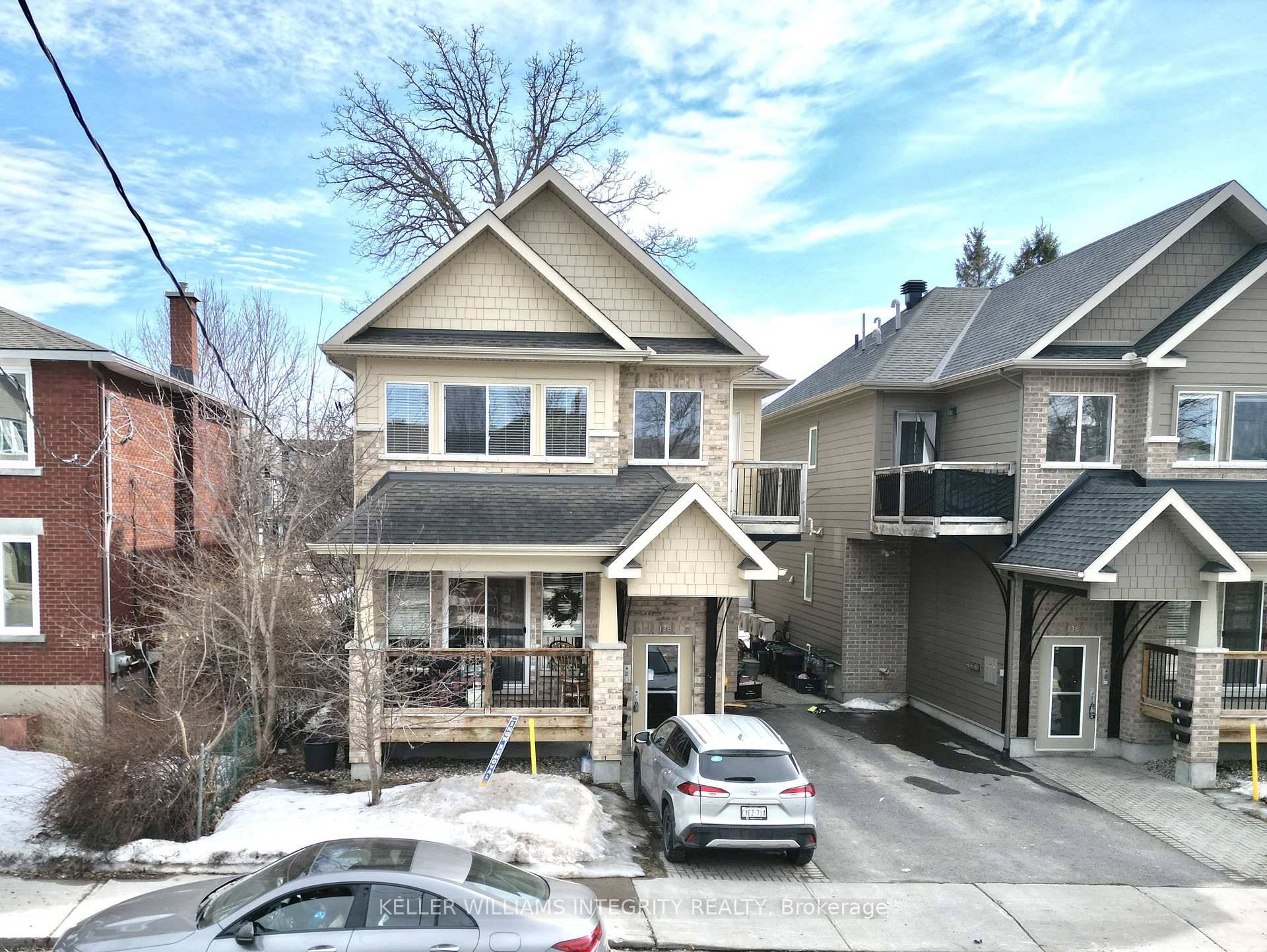 Discover a prime investment opportunity with this well maintained triplex at 136 King George Street.