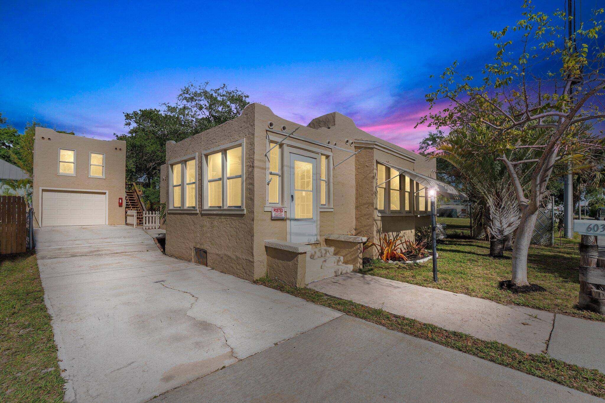 COMMERCIAL RELive or Invest Just 3 Blocks from 1.