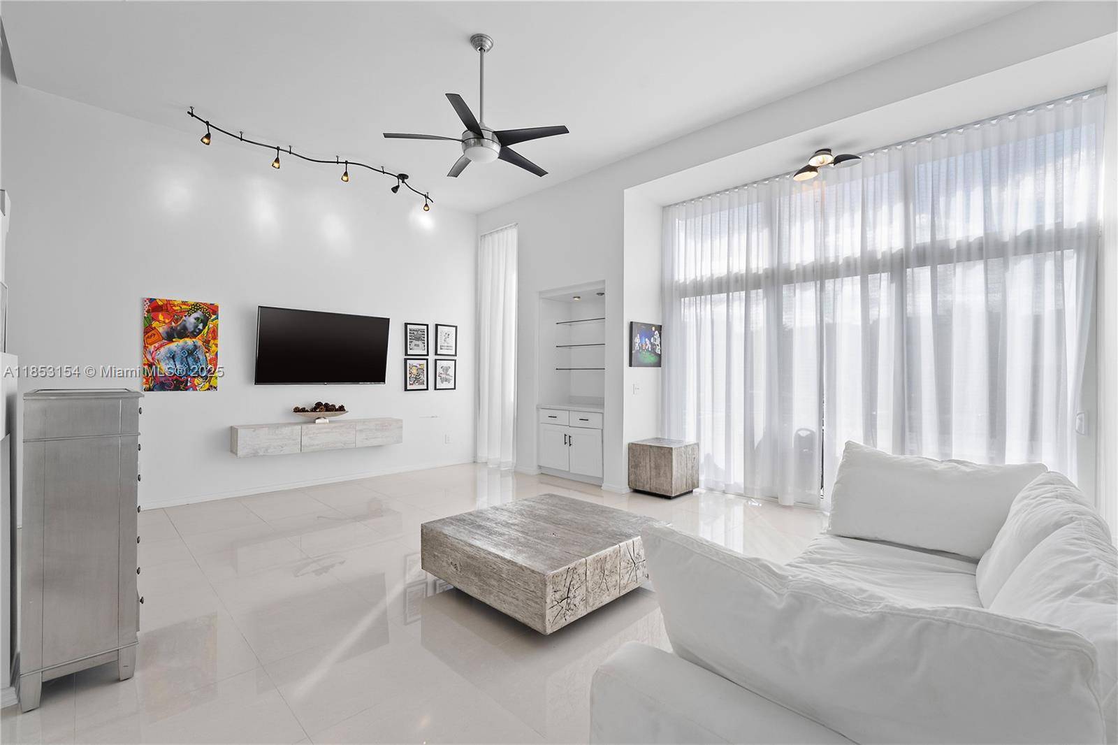 Spectacular 3 bed, 2. 5 bath Townhome in gated Eastern Shores that features a 280 sqft loft office, high ceilings, and modern finishes.