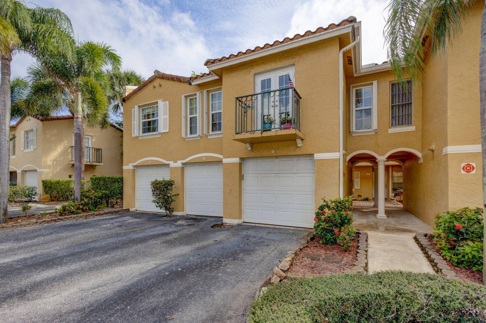 DEEDED GARAGE INCLUDED ! !