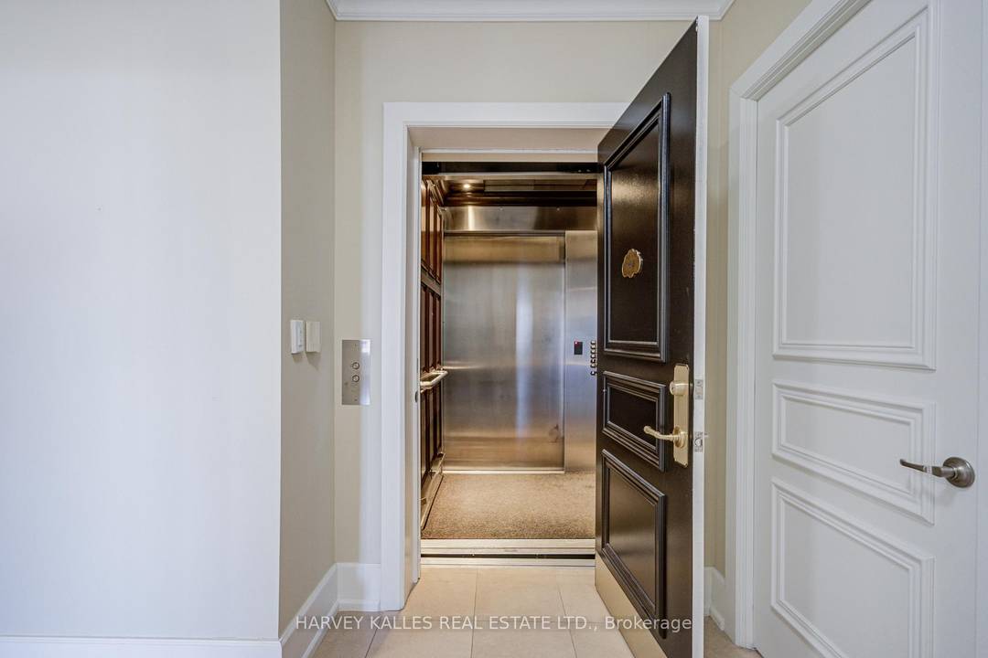 Welcome to 1602B St. Gabriel's.