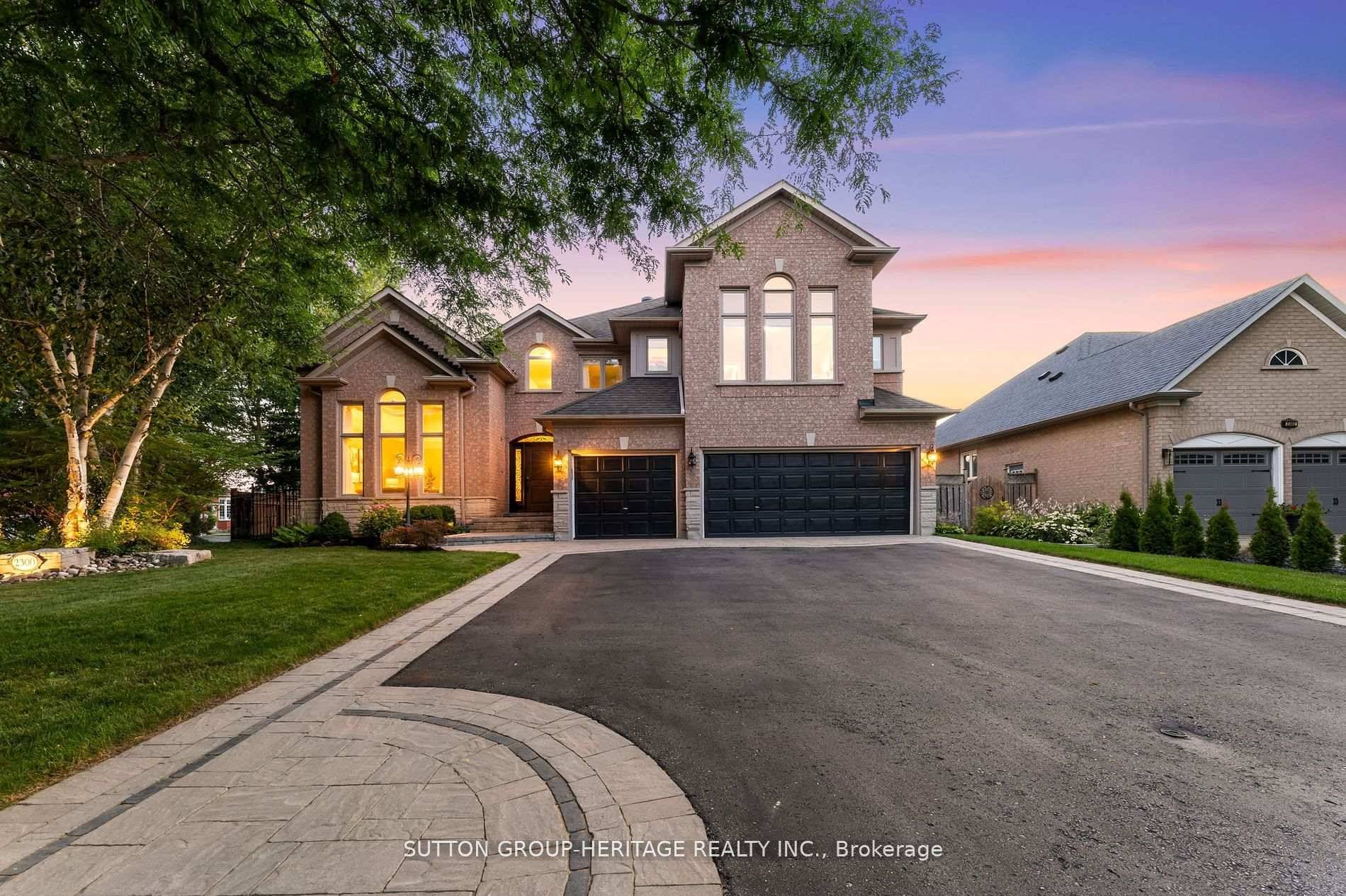 Welcome to 2300 Abbott Cres, located in Buckingham Gate, one of Pickering's most prestigious enclaves, where luxury meets everyday comfort.