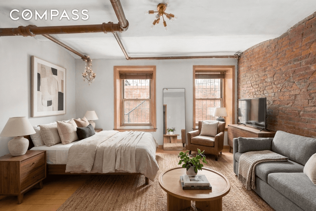 Charming garden level studio with in unit washer dryer, ideally located in the heart of the West Village.