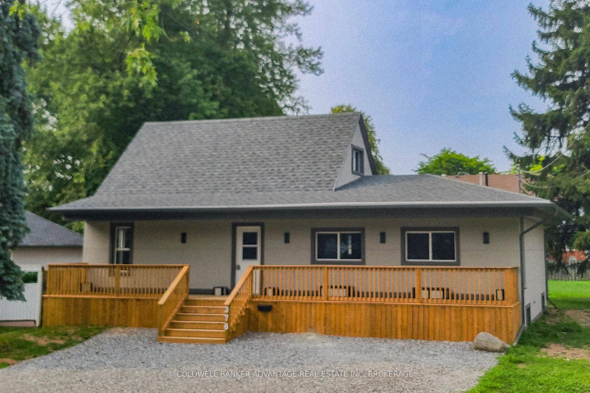 Incredible property in the heart of Welland.