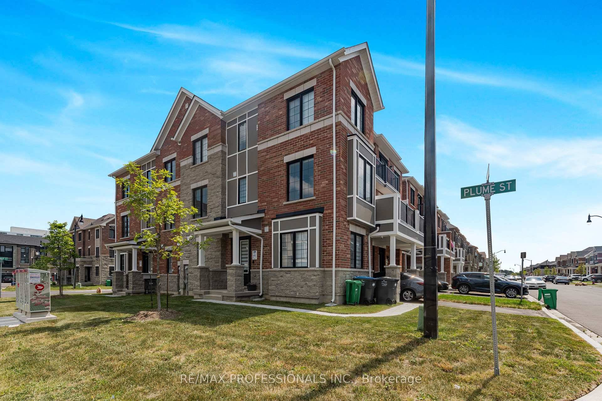 Hello all and welcome to 3 Keppel Circle, in the heart of Brampton.