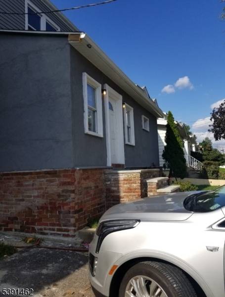 Spacious Single Family Home with Incredible Parking Potential !