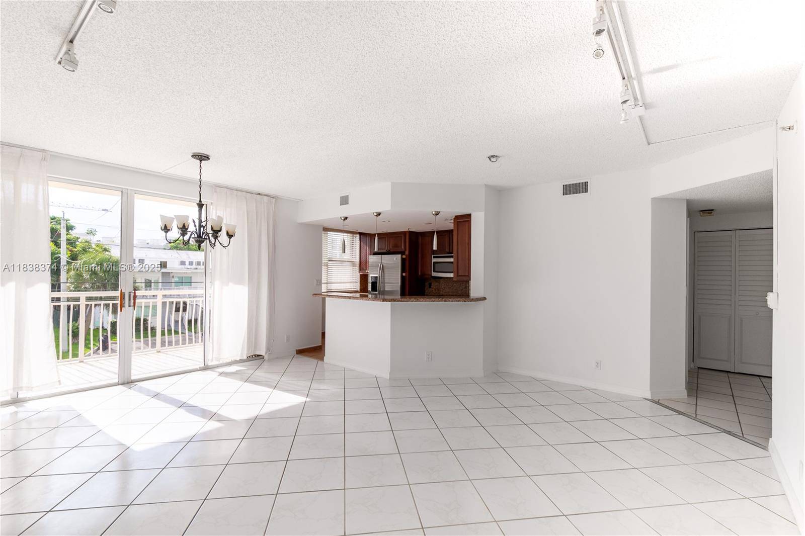 Magnificent 2 2 corner unit.
