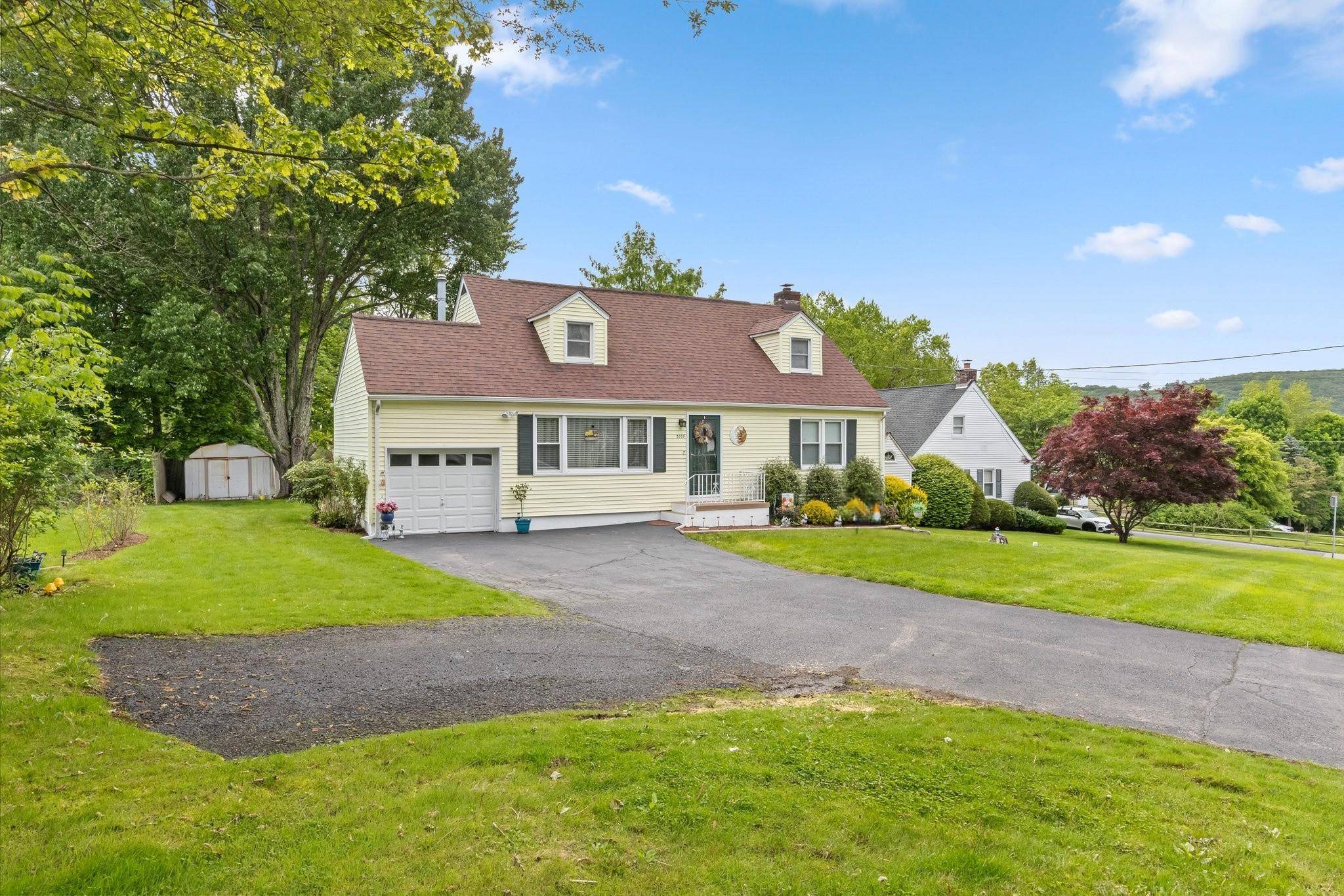 Beautiful 4 bedrooms 2 full baths tastefully upgraded home.