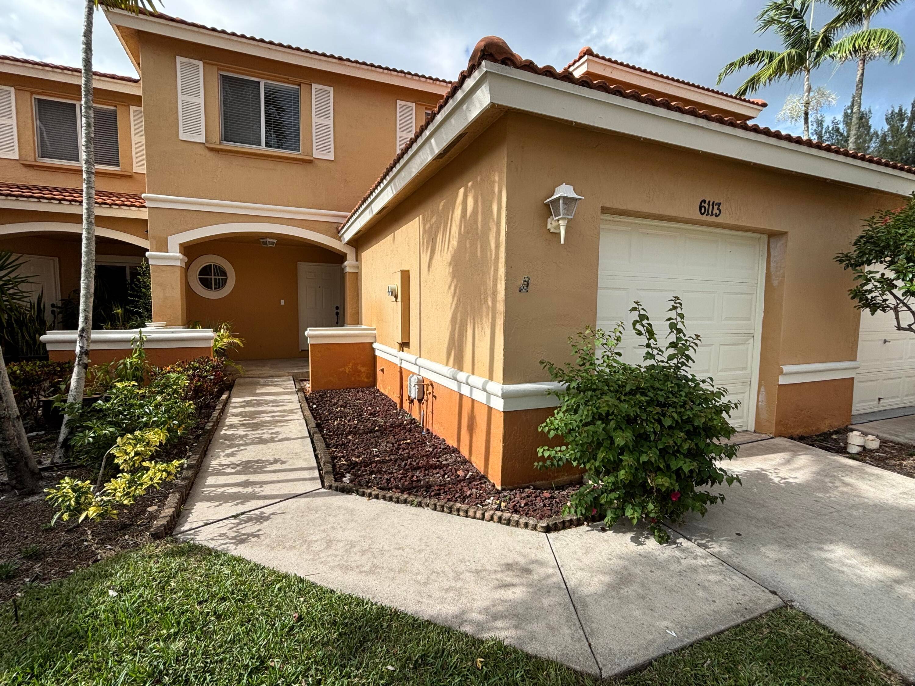 Receive Lender credit of 4, 000 toward buyer's closing costs when using our preferred lender !