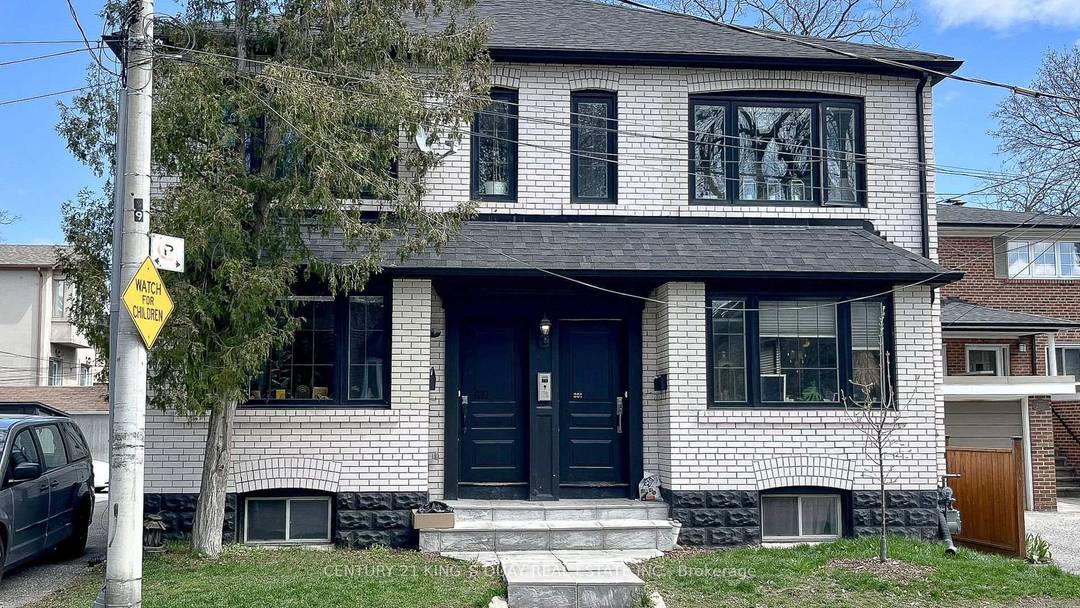 301 303 Cleveland Street Detached Mid Town Multi Unit Fourplex Building.
