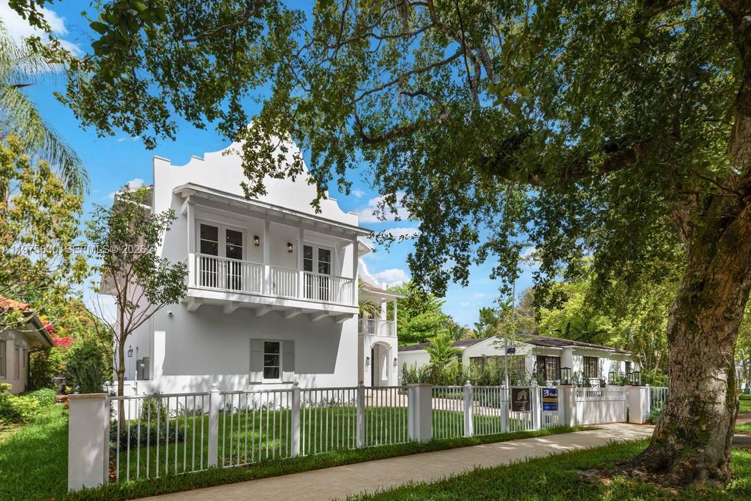 Exquisite modern Dutch Caribbean masterpiece offering the perfect blend of architectural sophistication and relaxed luxury living.