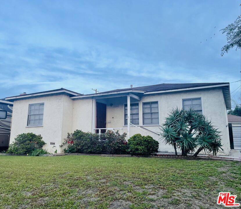 854  Rose Ave 3BR Marina Del Rey La