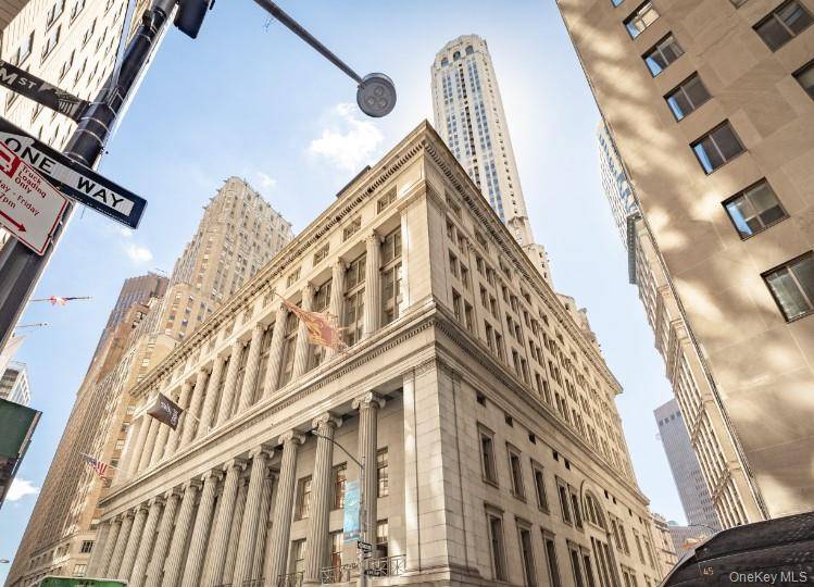 Introducing prestigious 55 Wall Street unit 610.