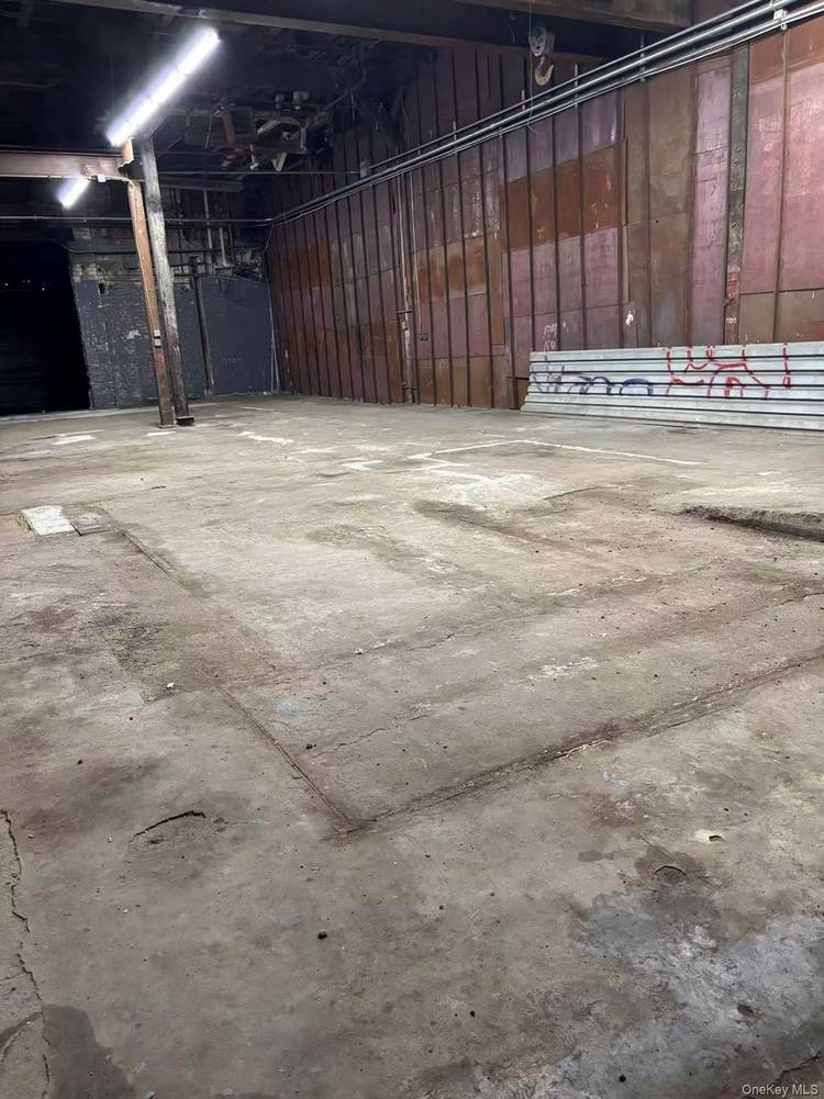 Prime warehouse space for lease at 220 Stewart Ave, ideally located on the border of Bushwick and East Williamsburg.