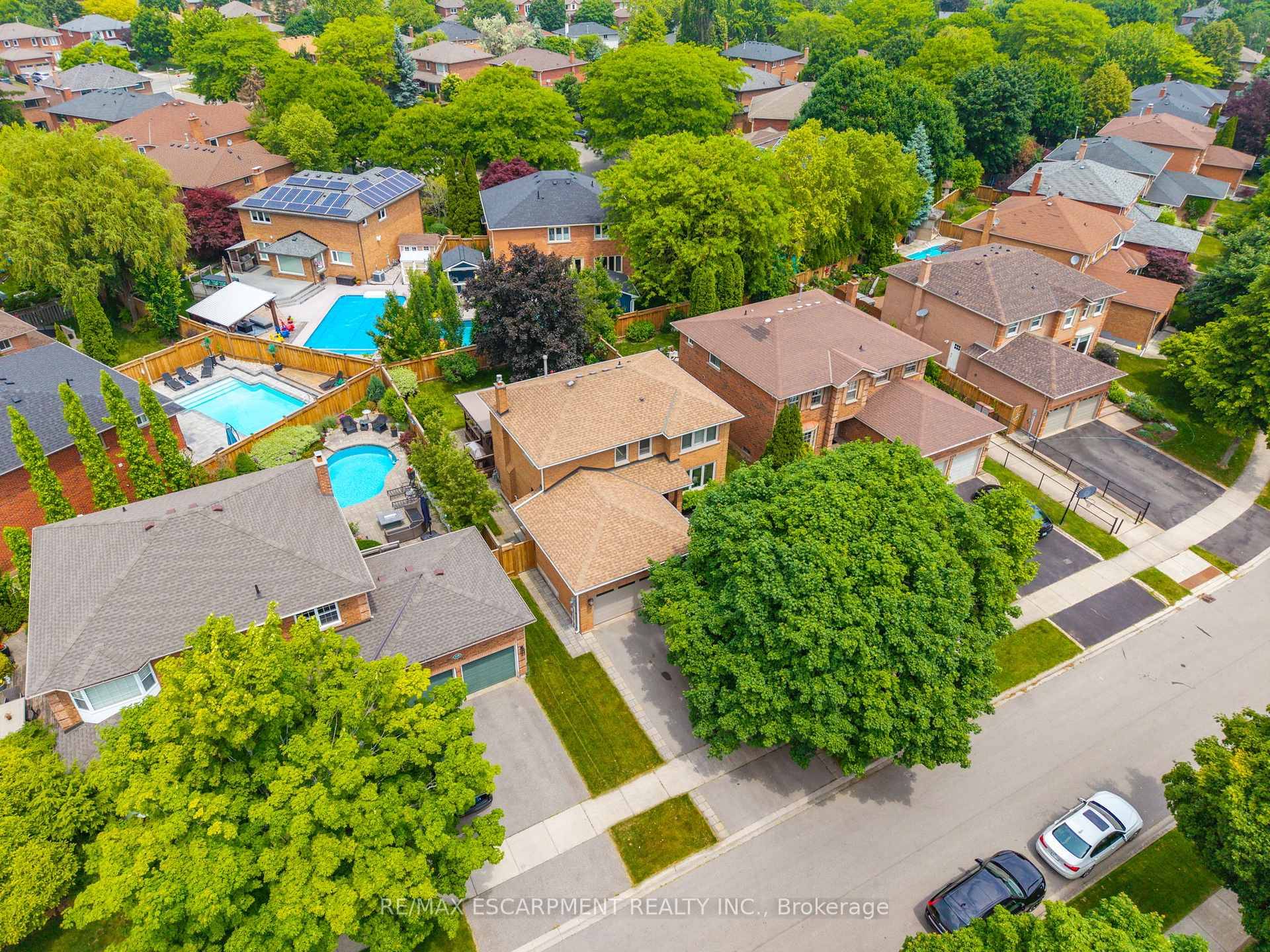 Nestled on a quiet, tree lined street in one of Oakvilles most cherished neighbourhoods, 139 Warner Drive is more than just a house its a story.