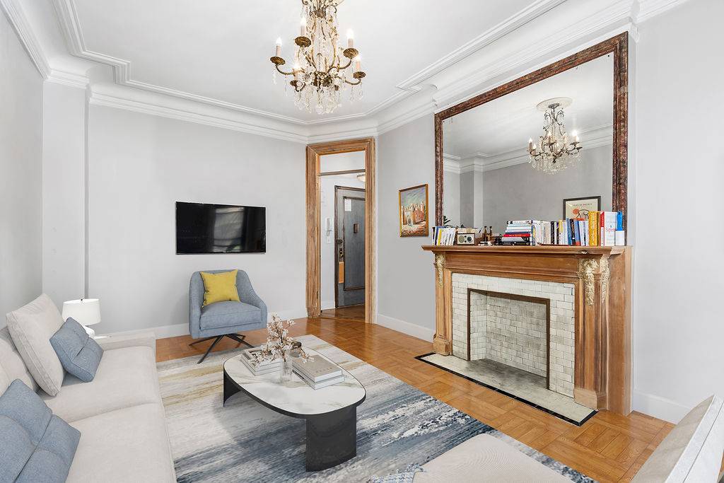 Charming 1 Bedroom Residence at The Manchester Prime Upper West Side Location Welcome to this elegant 1 bedroom, 1 bathroom home at The Manchester, a distinguished prewar cooperative ideally located ...