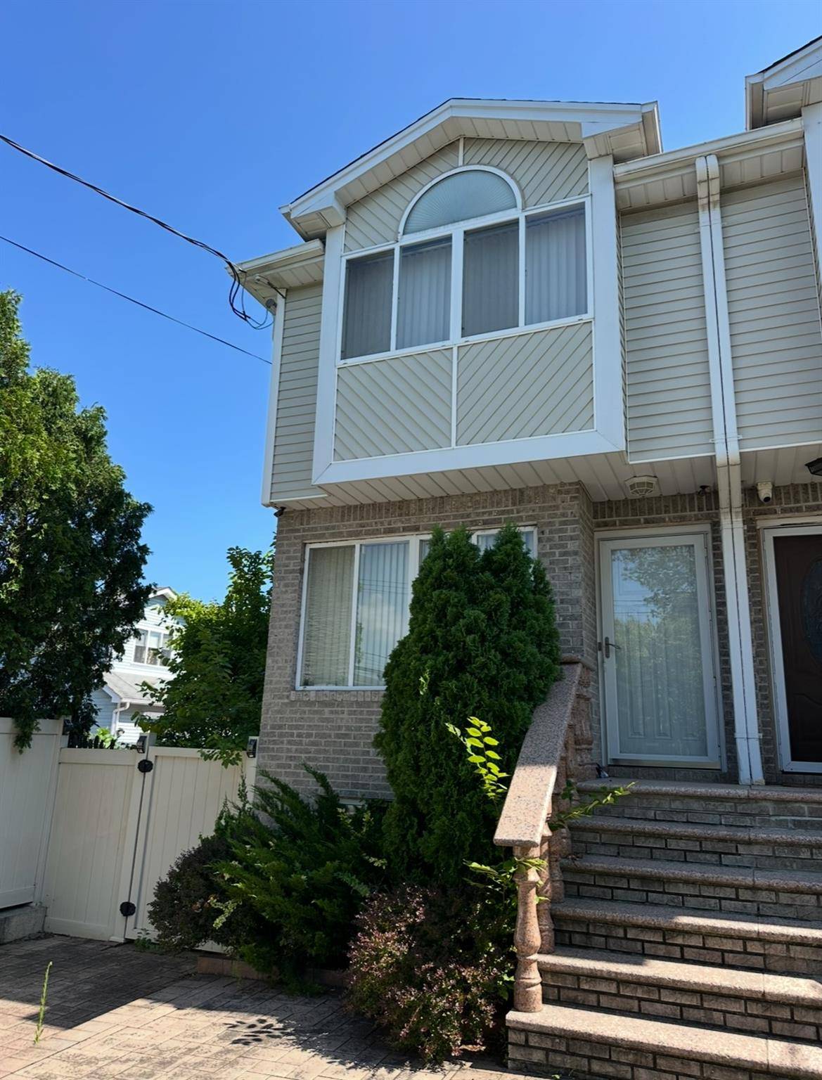 Welcome to this semi detached single family ready for your personal touch to make it a home.