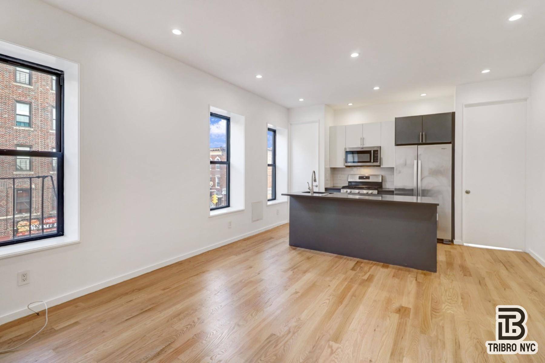 The Fantastic 4 ! Brand New 4BR 2BA in Prime Brooklyn with In Unit Washer amp ; Dryer and Sunlit SpacesDiscover this stunning 4 bedroom, 2 bathroom apartment in the ...