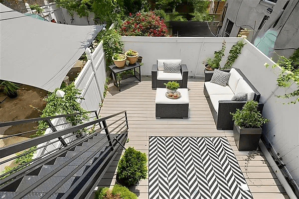 Renovated Lux Bushwick Duplex with Open Kitchen amp ; Private Deck Garden Available for a September 8 move in This beautifully updated parlor floor duplex offers generous space, flexibility, and ...