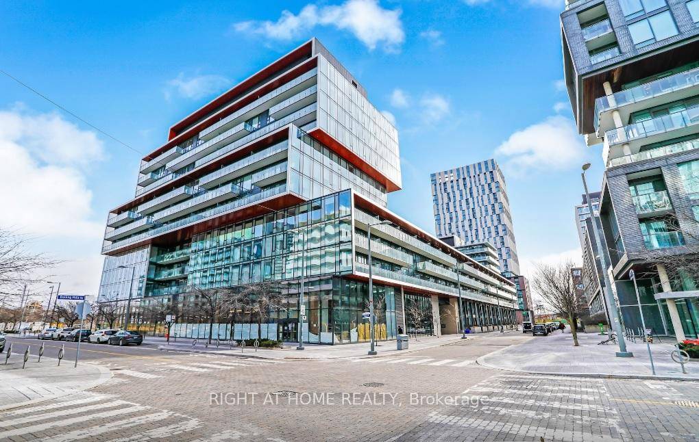 2 Yr New 2 B D Unit In Luxury Upscale Canary Common.