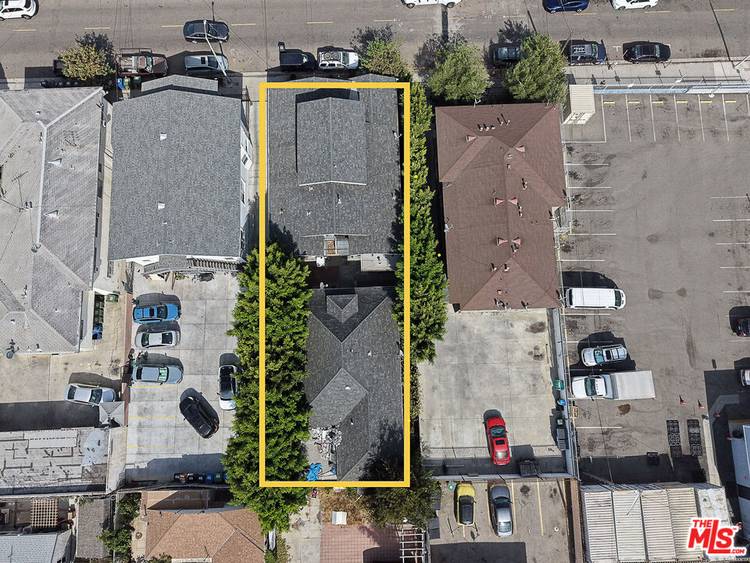 1237   Fedora St 5BR La