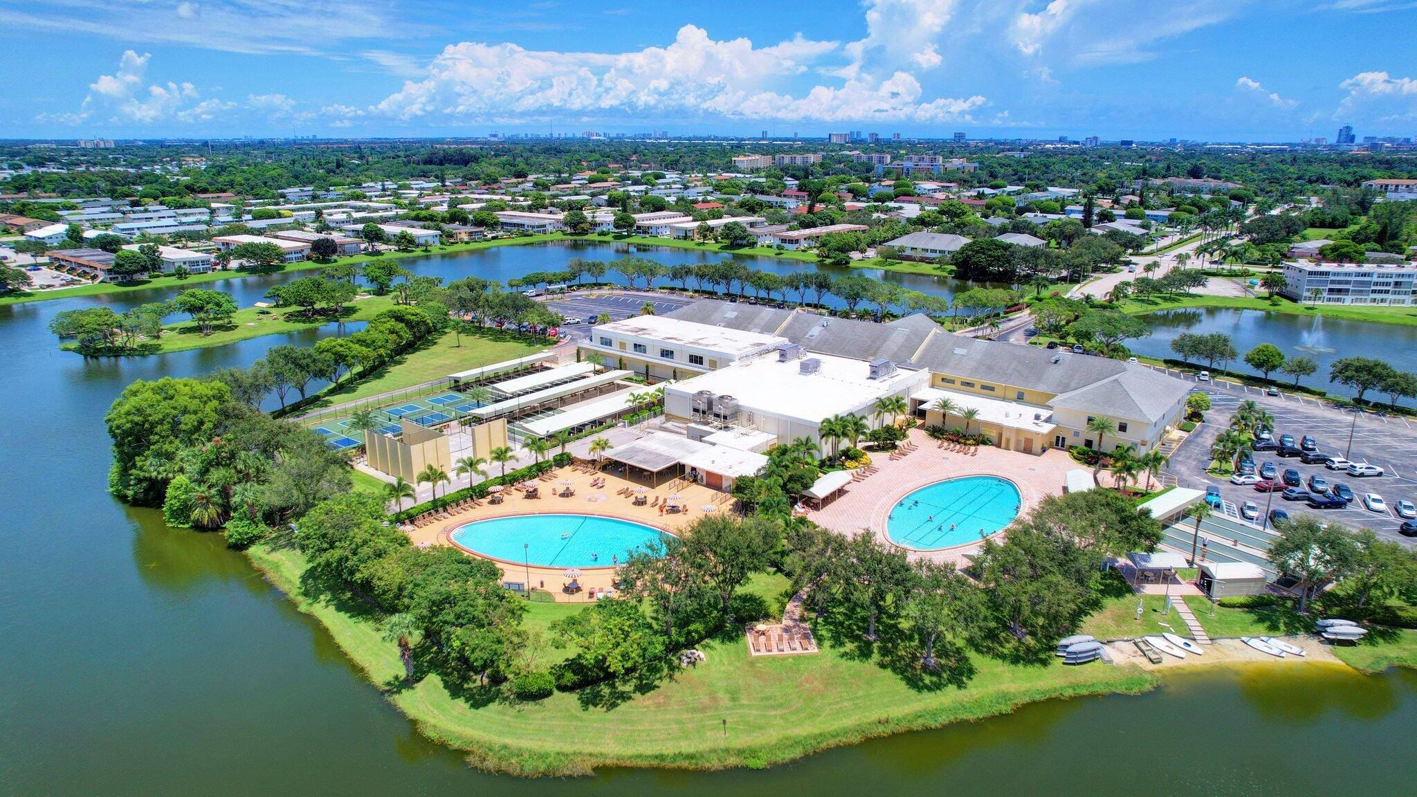 425 Southampton B Condo Palm Beach